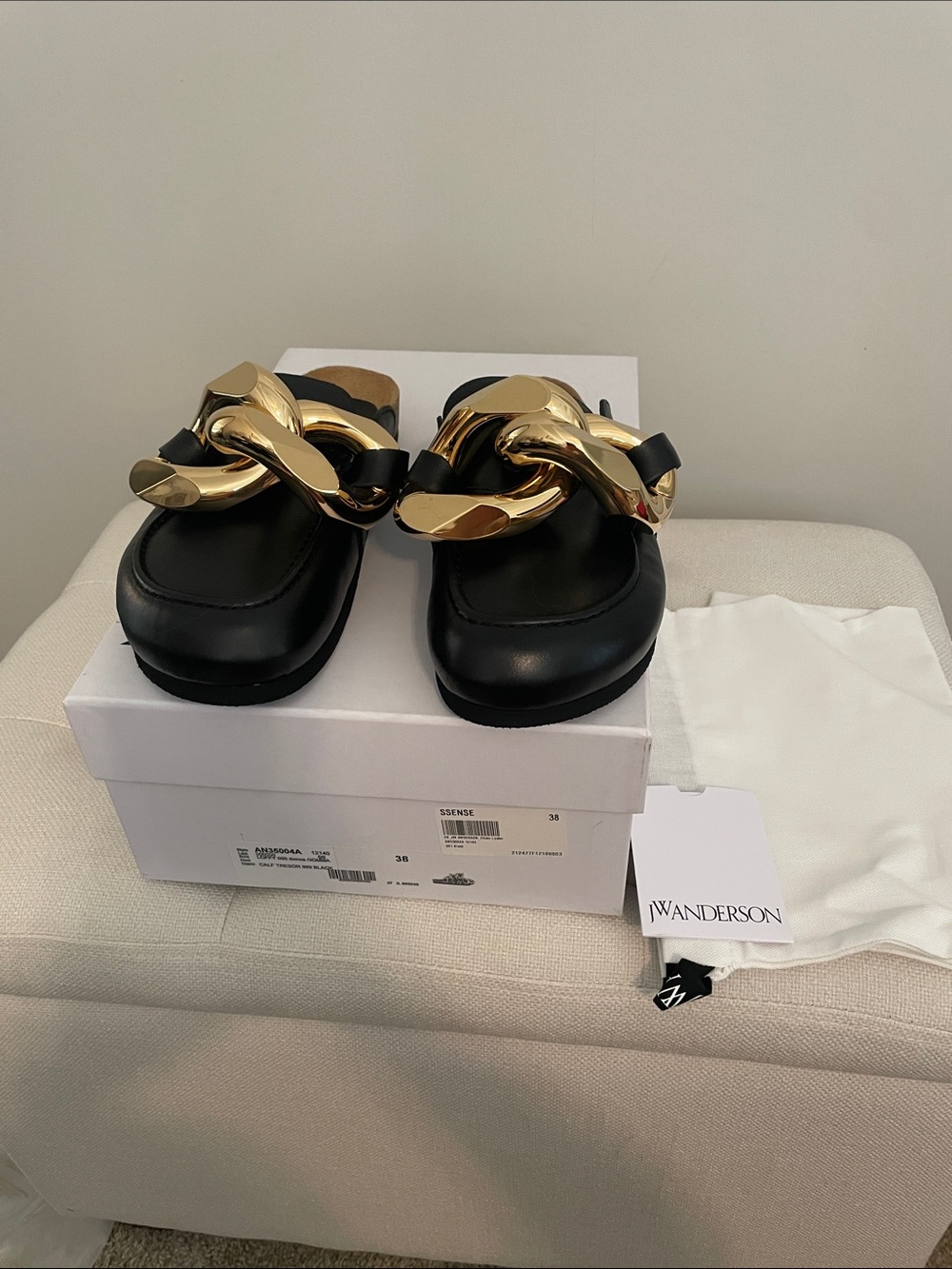 BNIB JW Anderson mules